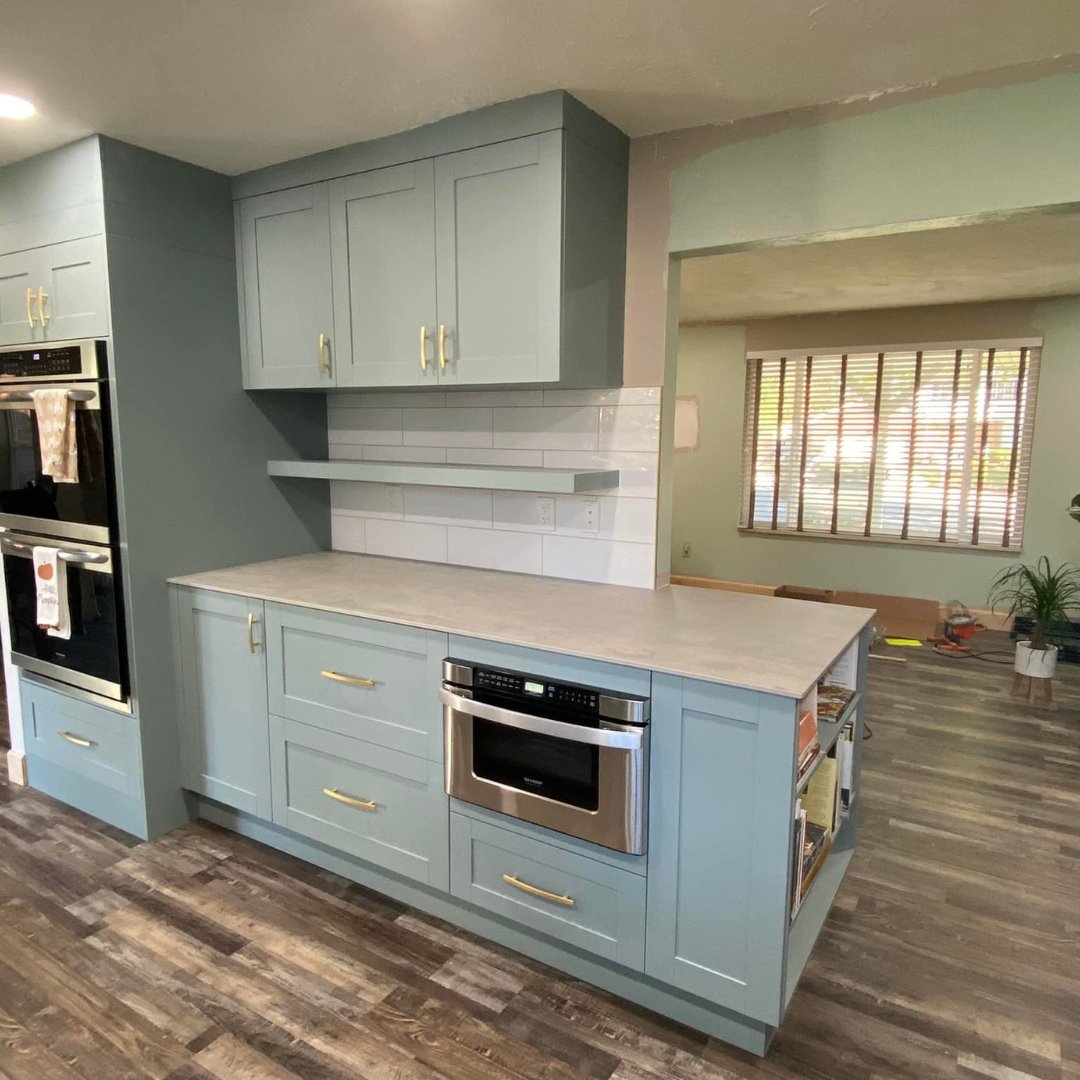 sea green kitchen cabinets for cabin style